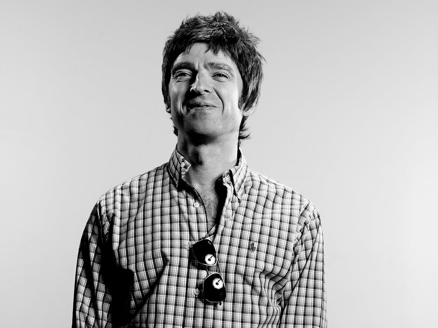 Happy Birthday to Noel Gallagher, he\s 48 today! Share with us some of your favourite Gallagher penned tunes! 