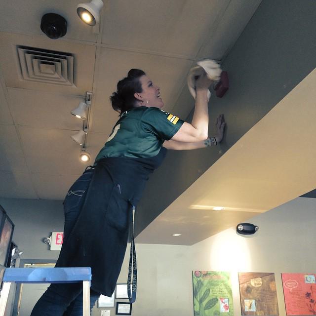 TimberlakeSBUX's tweet photo. So.....does the ceiling count as QASA readiness? @swallingford82 I'm creating a #cultureo… http://t.co/jtPccWHySr http://t.co/yd7GYc7yaH