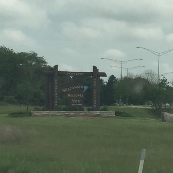 LSpringme's tweet photo. Wisconsin, we're in you!  #TIR2015 @stevespring @BargainBinz @HeyDaveMar http://t.co/zQzUyqjQu1
