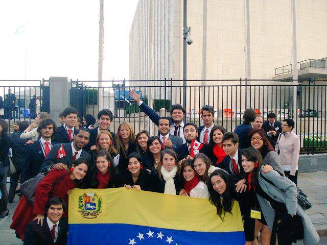 NMUN_UCAB's tweet photo. Shout out to our Outstanding Delegation of 2010, representing Canada! 6 best delegates, 1 Opp!! You are our legacy! http://t.co/v3KVmXmNom