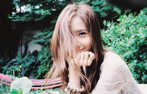 Happy birthday to the goddess Im Yoona  aka bias list wrecker ~  