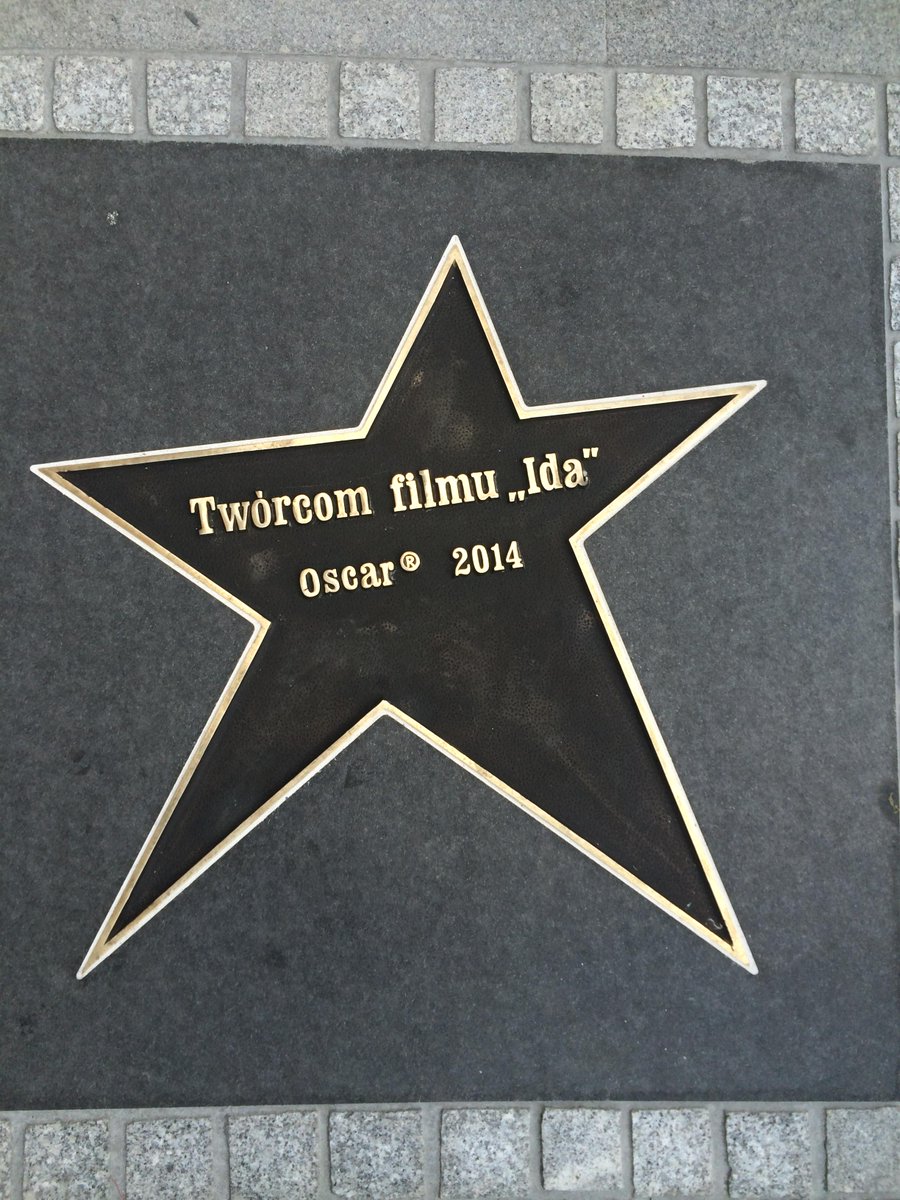IdaMovie's tweet photo. The big day has arrived!  #TheOscarStar #IdaTheFilm #StarAvenue #Łódź #OpusFilm http://t.co/6F2S2CqMKH