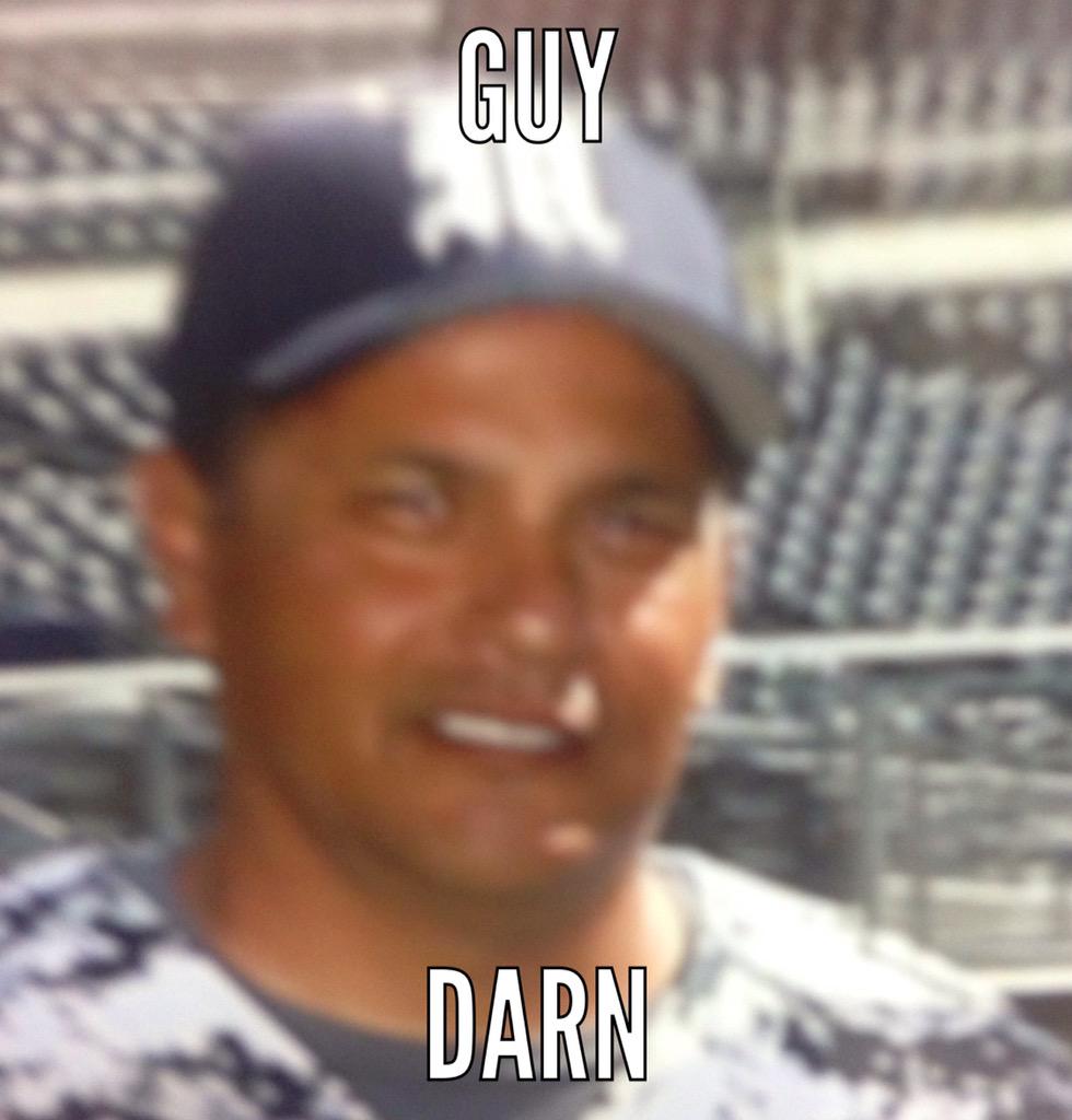 GuyDarn's tweet photo. It was at this moment that Steph Curry knew...he...was #GuyDarned http://t.co/f4uc3xVMAW