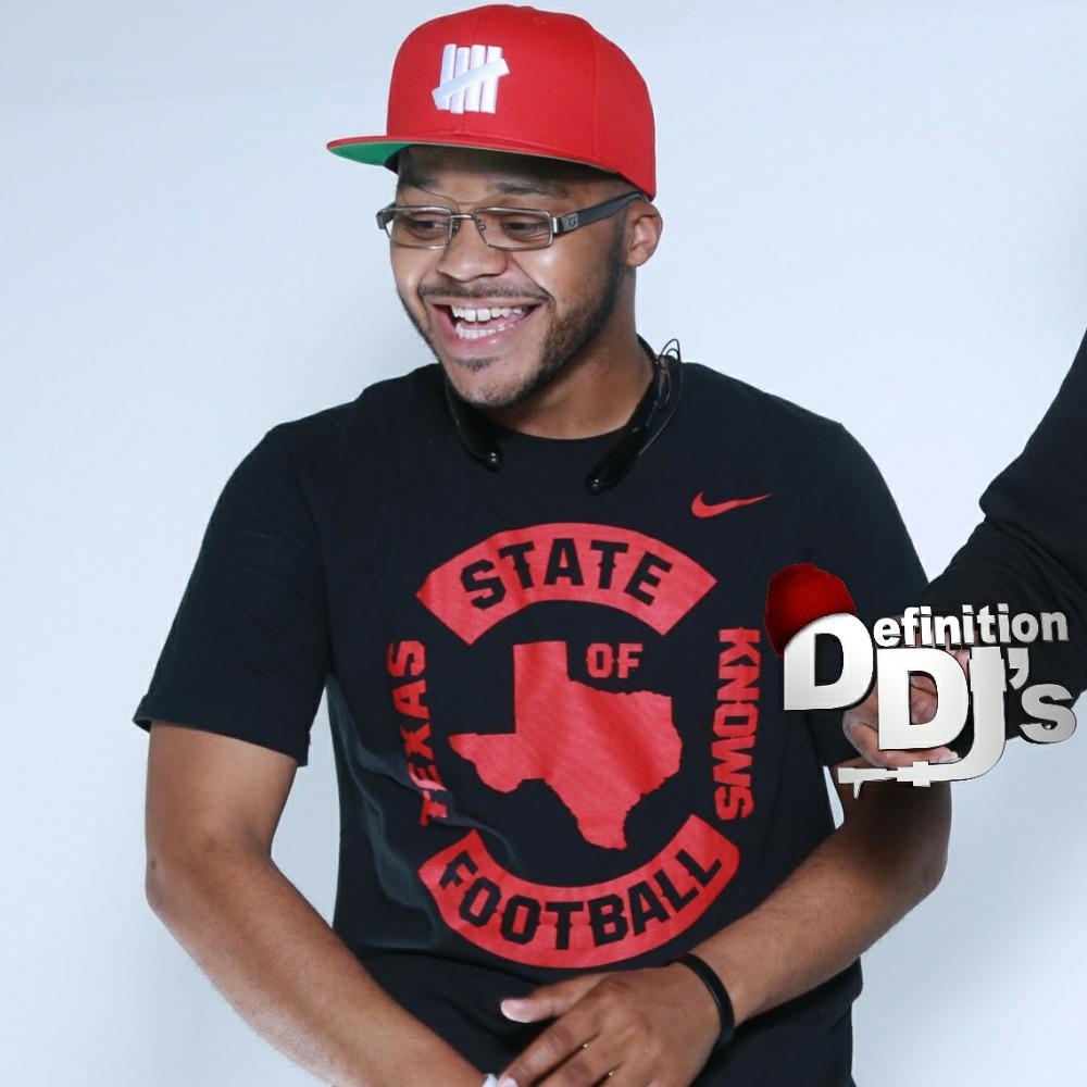 djcurdy's tweet image. #DjCurdy #CurdyVision #DefinitionDjs i lmao alot always