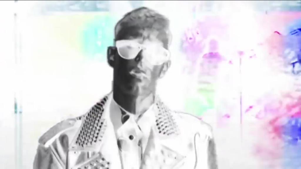 troubleandrew's tweet image. Gucci Acid Flash Back #RunHide prod. @diplo youtu.be/lCNRW_AaAeo
