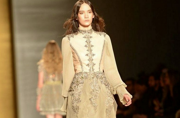 ModaandEstilo's tweet photo. Here's what to expect next fall: http://t.co/qCBnhmDPze http://t.co/SwQgH6SxVJ