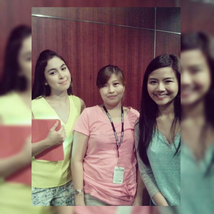 tobirunning's tweet photo. with @BarrettoJulia and @milesocampo 😊 http://t.co/0xyaYJBmPu