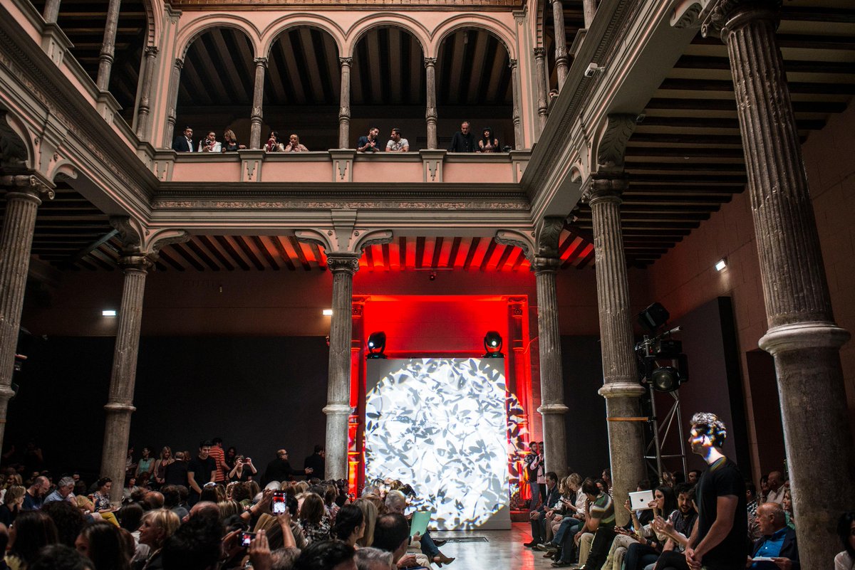 Modelika_es's tweet photo. Maravilloso desfile @Custo_Barcelona en #Zaragoza Un placer trabajar con vosotros @xxlcomunicacion http://t.co/N0o5qh5LRD