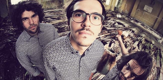elisenews_'s tweet photo. .@parlezvousUK est de retour ! Leur nouveau titre "Flyin'" est en écoute sur MBN
http://t.co/4i9ehS1iug #premiere http://t.co/Q80LJGd9dQ