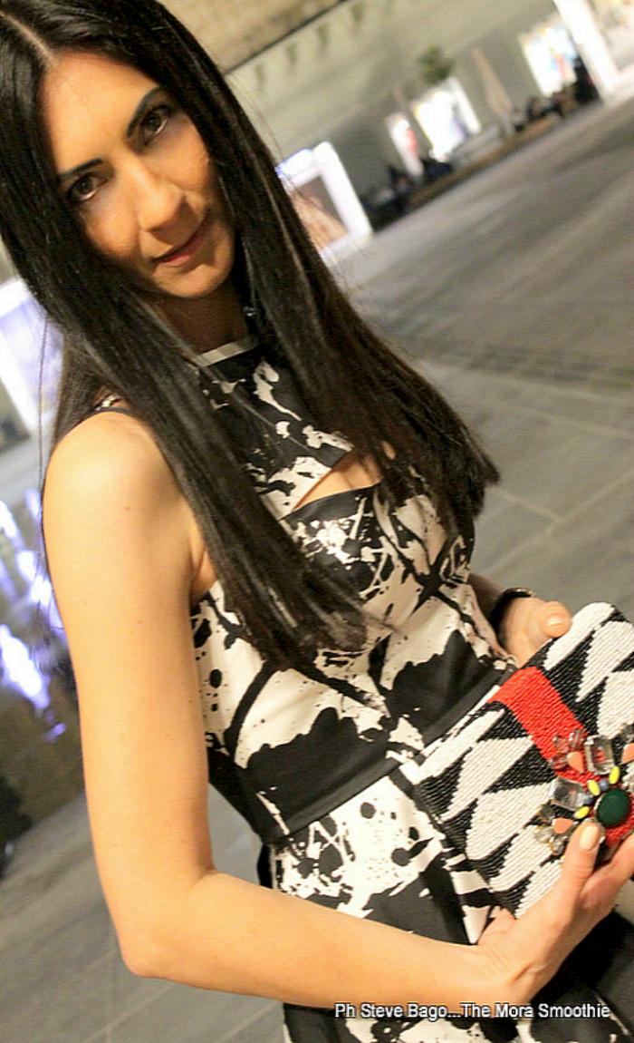 PaolaBuonacara's tweet photo. On my #Blog don't miss #Mangano outfit I was wearing during #MFWA2015 #bag #Maliparmi More on http://t.co/mY974tRl60 http://t.co/VvAFSfpulL