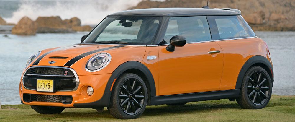 16valvulas's tweet photo. El Mini Cooper 2015 se presentó en Argentina con motores de 136 y 192 CV http://t.co/mi2ZNjwmb0 @MINIARGENTINA http://t.co/VSTcavY0AF