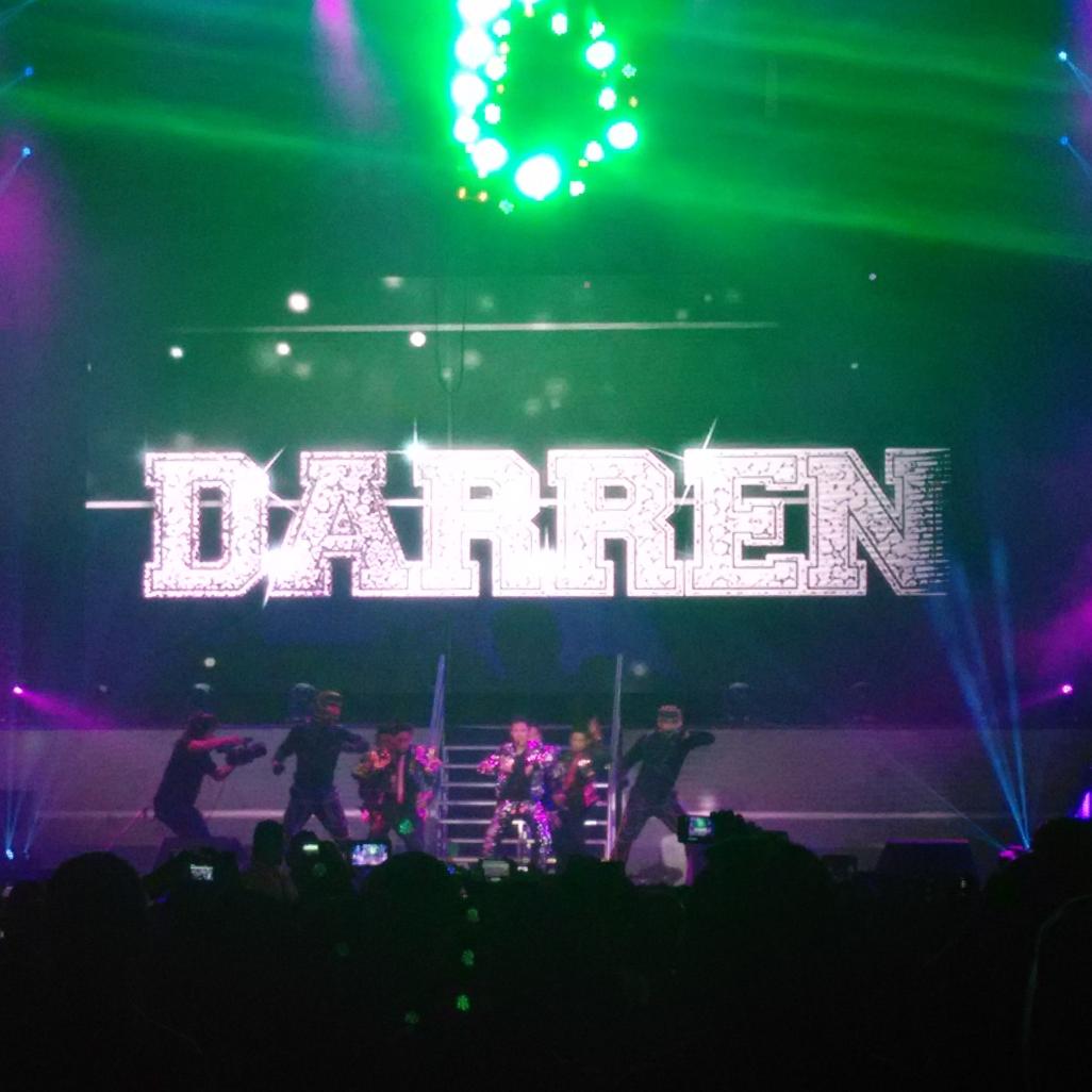 MOAArena's tweet photo. #DBirthdayConcert is ON! #DarrenAtMOAArena http://t.co/aQhaVGK725