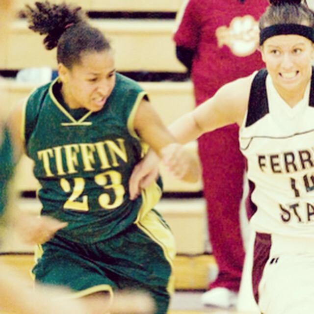 CoachGeoff_'s tweet photo. Happy BDay my "office-friend" Coach Ky! Hard not to like someone who brings that determination every day! #sprintback http://t.co/ZCUXsBDk7S