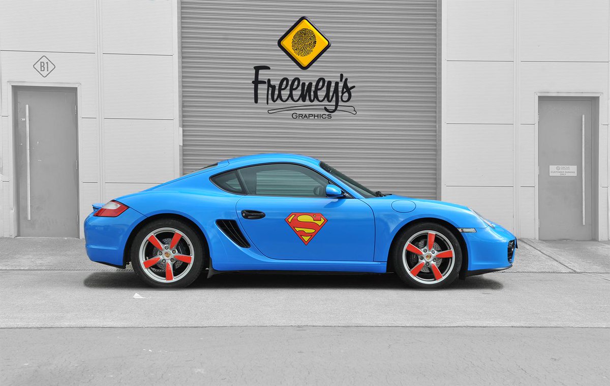 FreeneysGraphic's tweet photo. Wrapped &amp; Ready for the #Cannonball run! http://t.co/MJ8mPTaCVu