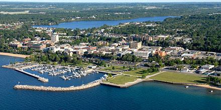 TraverseCity's tweet image. The incredible view over #traversecity #FriFotos #Flying.