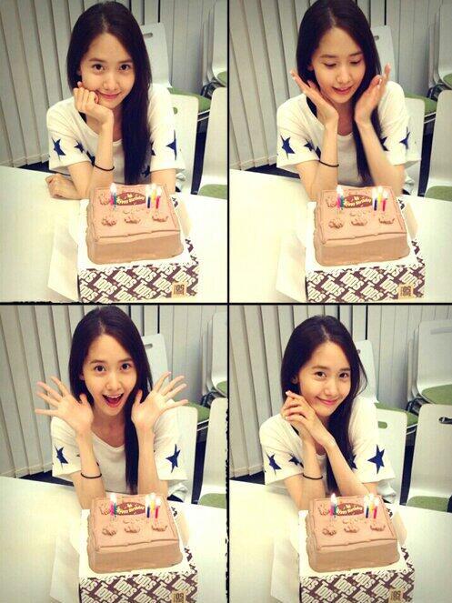HAPPY HAPPY BIRTHDAY TO THE VISUAL OF SNSD MY one of the two UB IM YOONA  