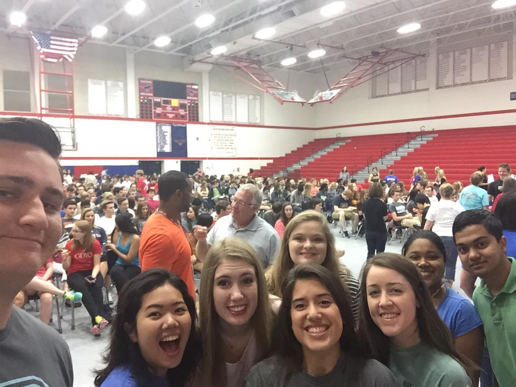 GRADUATION PRACTICE RT IF YOU SEE YOURSELF🎓