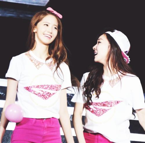 Happy birthday im yoona    