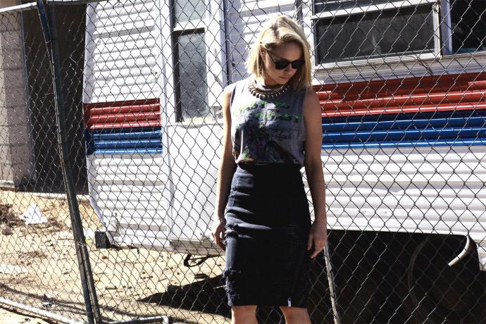 becbecboobecc's tweet photo. Getting moody on http://t.co/UAznw0zSln today with @SolSanaShoes http://t.co/Et8HaVDQ1m