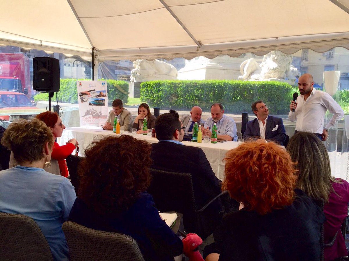ChefLuigi_it's tweet photo. L.Villani, #chef del Miglio d'Oro #Ercolano:Importanza della stagionalità dei prodotti, bisogna curare ogni dettaglio http://t.co/TXoTjiLSxa