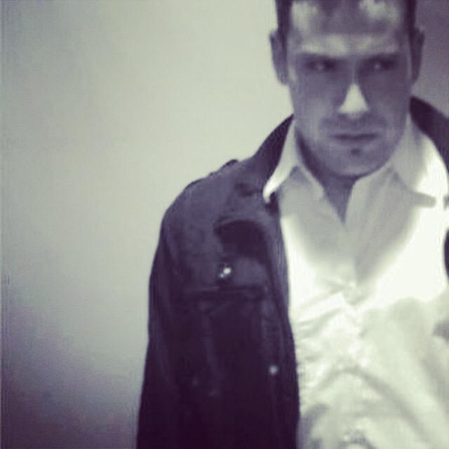 Biz adamlığımızı ihtimaller üzerine kurmadık ki ihanetlerden yıkılsın