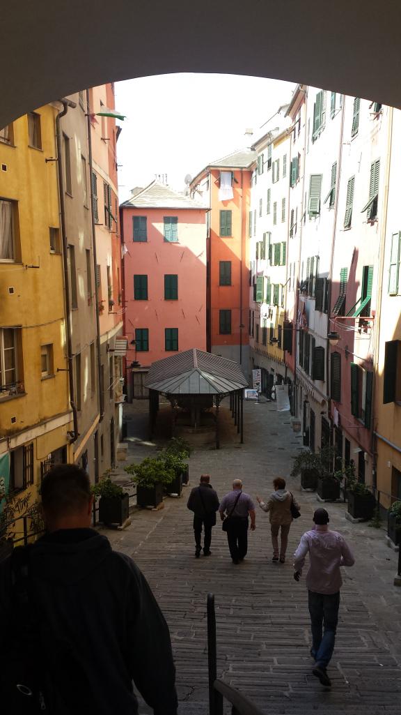 iincitta's tweet photo. Sprazzi di quiete in pieno centro – Santa Brigida https://t.co/CeXXNHeHrh http://t.co/NUimAWPXkO