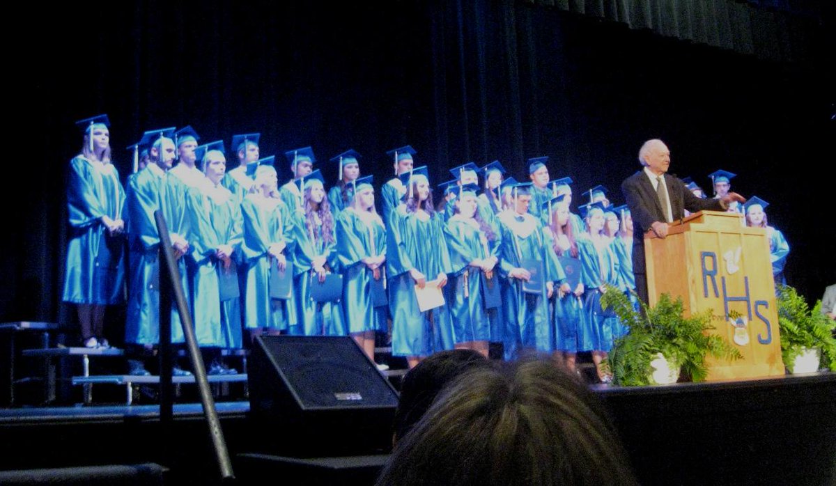RipleyHighNews's tweet photo. Many of our #seniors earned WV PROMISE Scholarships with their academic prowess! @RipleyHSWV #congrats #FormalAwards http://t.co/jutMxOq2L8