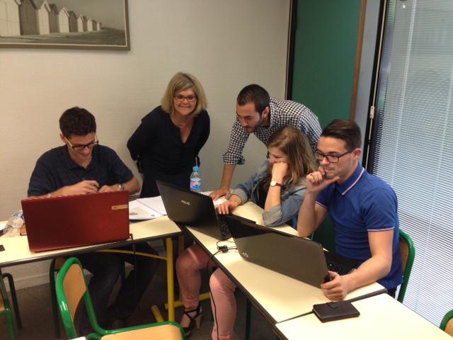 Nos étudiants planchent pour le <a href="/RCTMRugby/">RCTMontaigu</a>. Objectif : audit de la #comm + recherche de partenaires #Montaigu