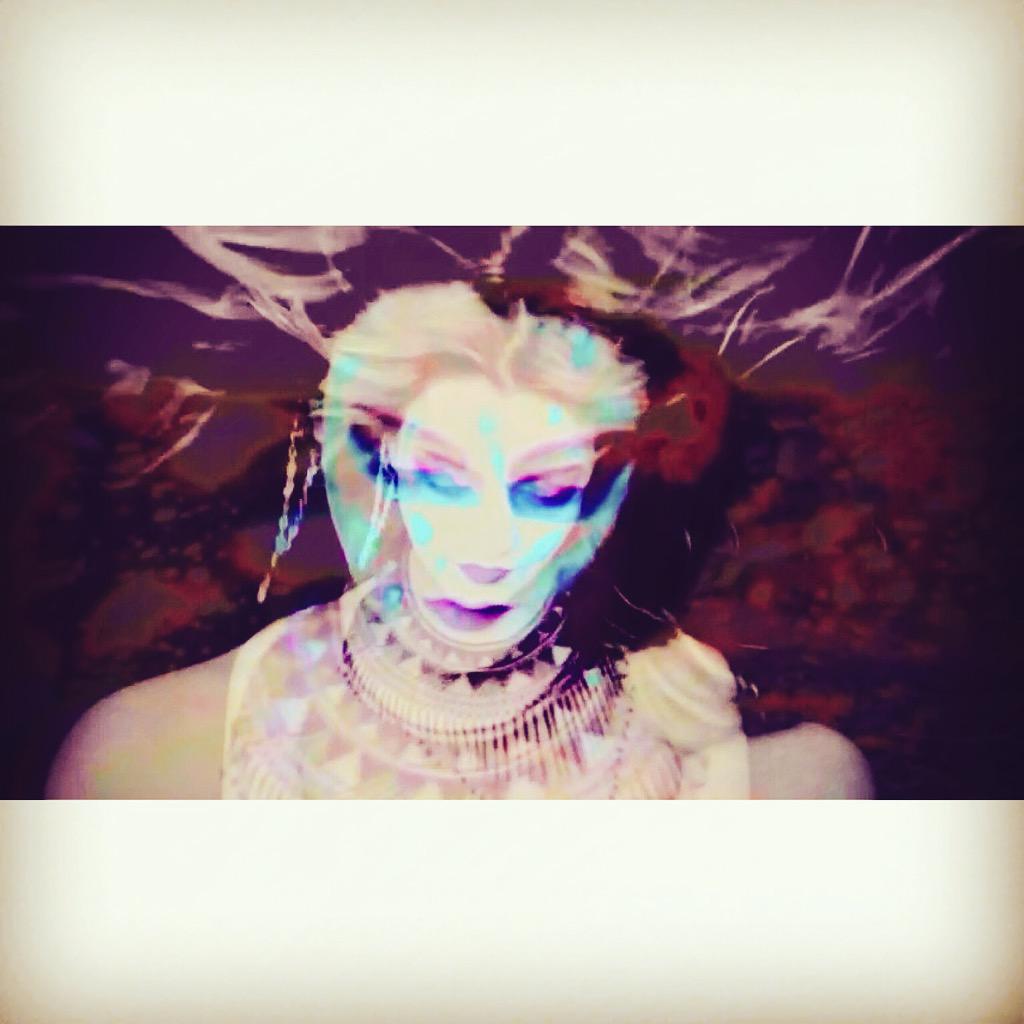 monoplugmusic's tweet photo. #MonoPlug #Water #MusicVideo https://t.co/LyyfW6b7Xq http://t.co/Rk17DaDK7I
