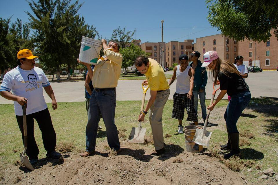 Estamos reconstruyendo juntos el presente de #SLP 
#ConLaFuerzaCiudadana