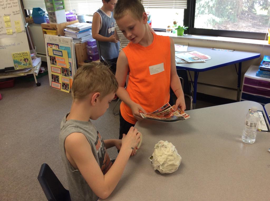 FLIGHTSDW's tweet photo. Paper tower designs. How many books will it hold? #hawstem #sciengday15 @KristaKrauter @MrJTaege @JonathanJLees http://t.co/XQOgxD8hnx