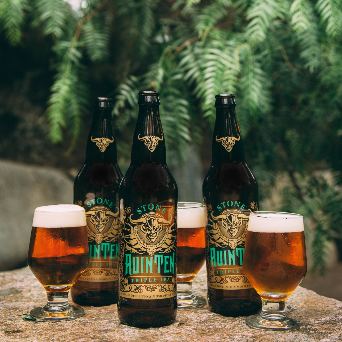 StoneBrewing's tweet photo. Everyone’s asking if Stone #RuinTen #IPA’s coming back. How’s THIS for an answer? #craftbeer http://t.co/y5VYPyuoi8