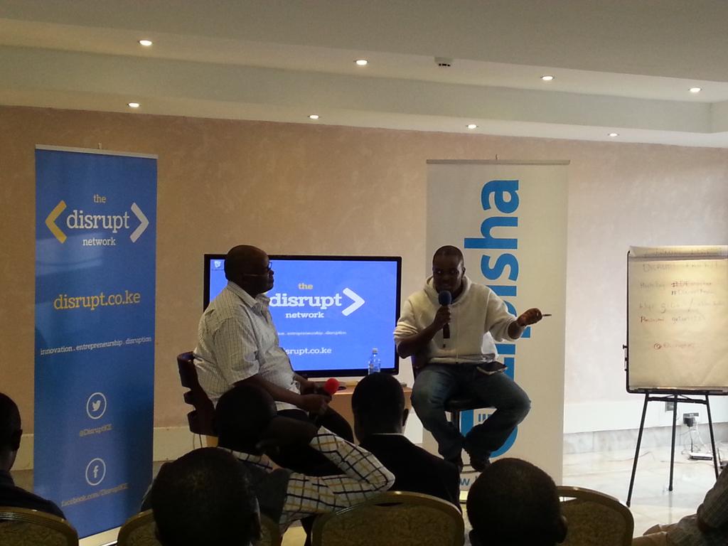 mbuguanjihia's tweet photo. .@DisruptKE with @martqasomo of @lipisha #DisruptFriday ~ Machakos http://t.co/iUNAelkiZS