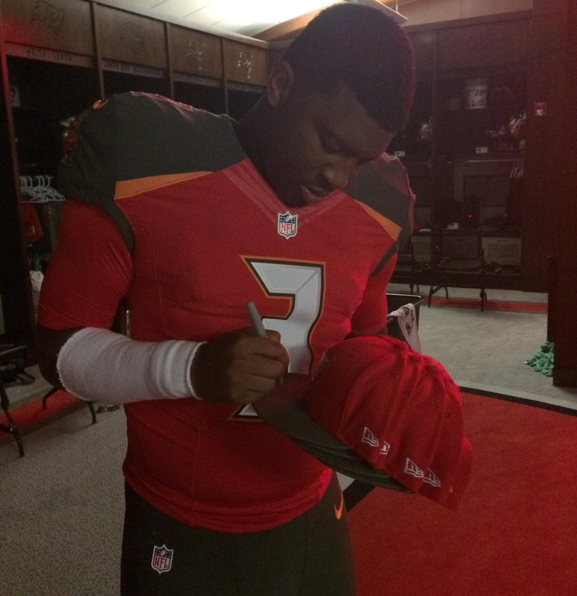 Tampa Bay Buccaneers (@buccaneers) on Twitter photo We had <a href="/Jaboowins/">Jameis Winston</a> sign a few #Bucs #NFLDraft hats to give away!
Retweet this & follow us for your chance to win one! We had <a href="/Jaboowins/">Jameis Winston</a> sign a few #Bucs #NFLDraft hats to give away!
Retweet this & follow us for your chance to win one!