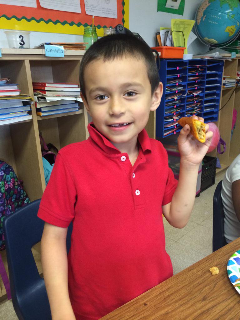 MsLewsRoom's tweet photo. Yesterday we celebrated international day, thank you to all the families who brought in food! http://t.co/0wpf2BrOfw