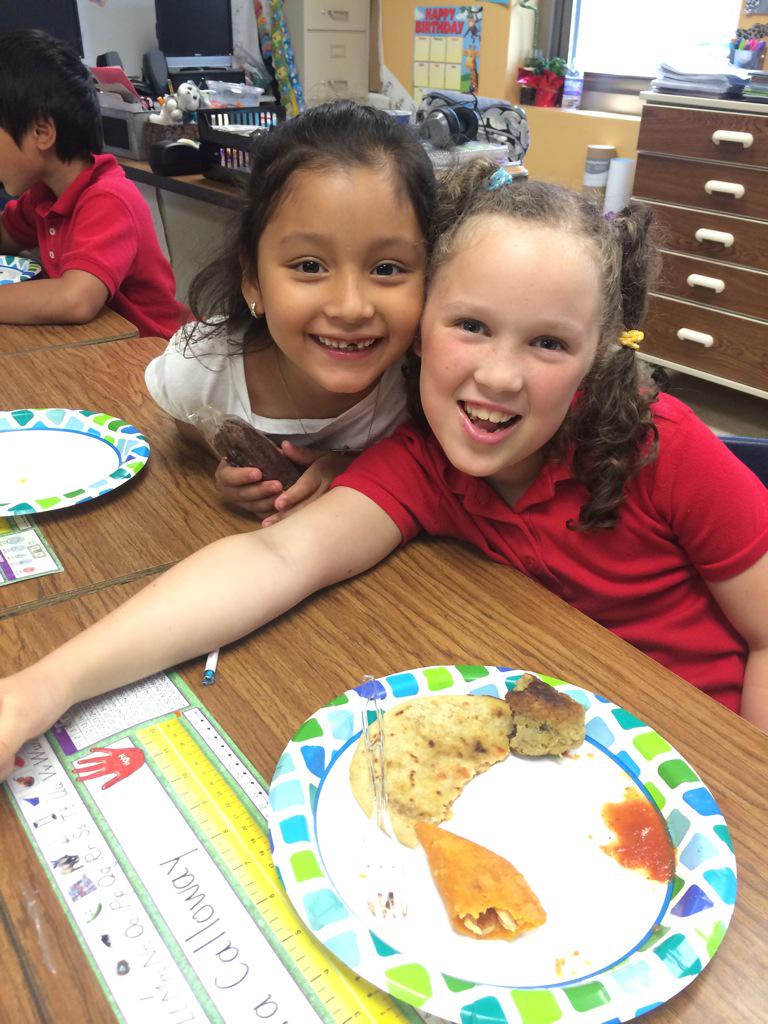 MsLewsRoom's tweet photo. Yesterday we celebrated international day, thank you to all the families who brought in food! http://t.co/0wpf2BrOfw