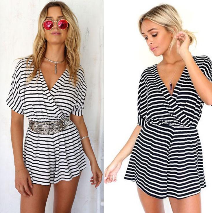 livelaughloveb5's tweet image. #TimelessTrend #FashionIdol #Hepburn Can't beat the cute classic crew stripe!! 😘😍😘😍