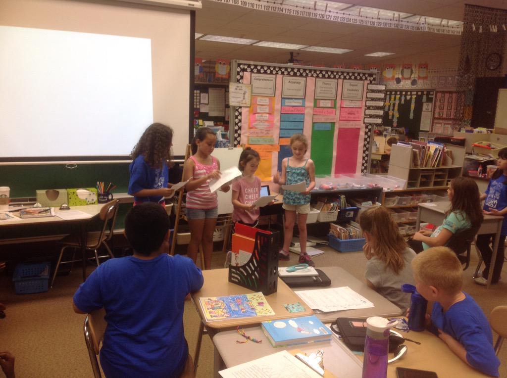 MrWhite2ndgrade's tweet photo. After practicing their play they performed it for the class teaching us about Nouns and Verbs. #dg58learns http://t.co/biW5lYkfEN