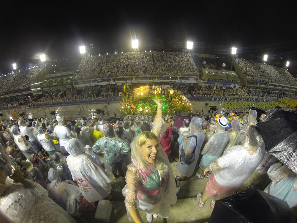 NRJ12lachaine's tweet image. DITES CHEEEEESE :: Tous les selfies sur le tournage des Anges 7 sont à découvrir par ici &amp;gt; lesanges.nrj12.fr/les-anges-4359…