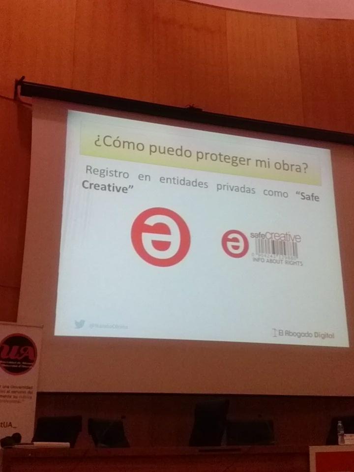 IvanMBcom's tweet photo. Sesion de leyes 2.0 gracias a @NandoOlcina en #quondosUA http://t.co/ZOyTdggHCA