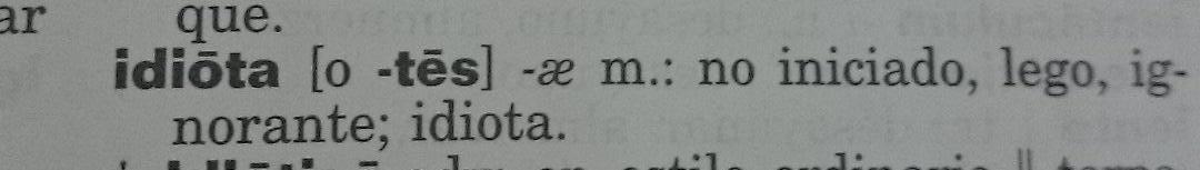 IuniusCaesar's tweet photo. -¡Idiota!
+¿Y esto a qué viene?
-Tranquilo, solo te estoy llamando no iniciado... http://t.co/6bh5S8w6iv