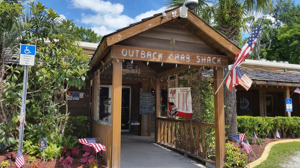 2VetsOAM's tweet photo. #2VetsOAM # back roads #FloridaLife #outbackcrabshack http://t.co/v32XgX0WZe
