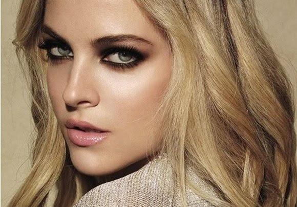 Happy 26th Birthday to Riley Keough! Which of her new movies are you most excited to see?  