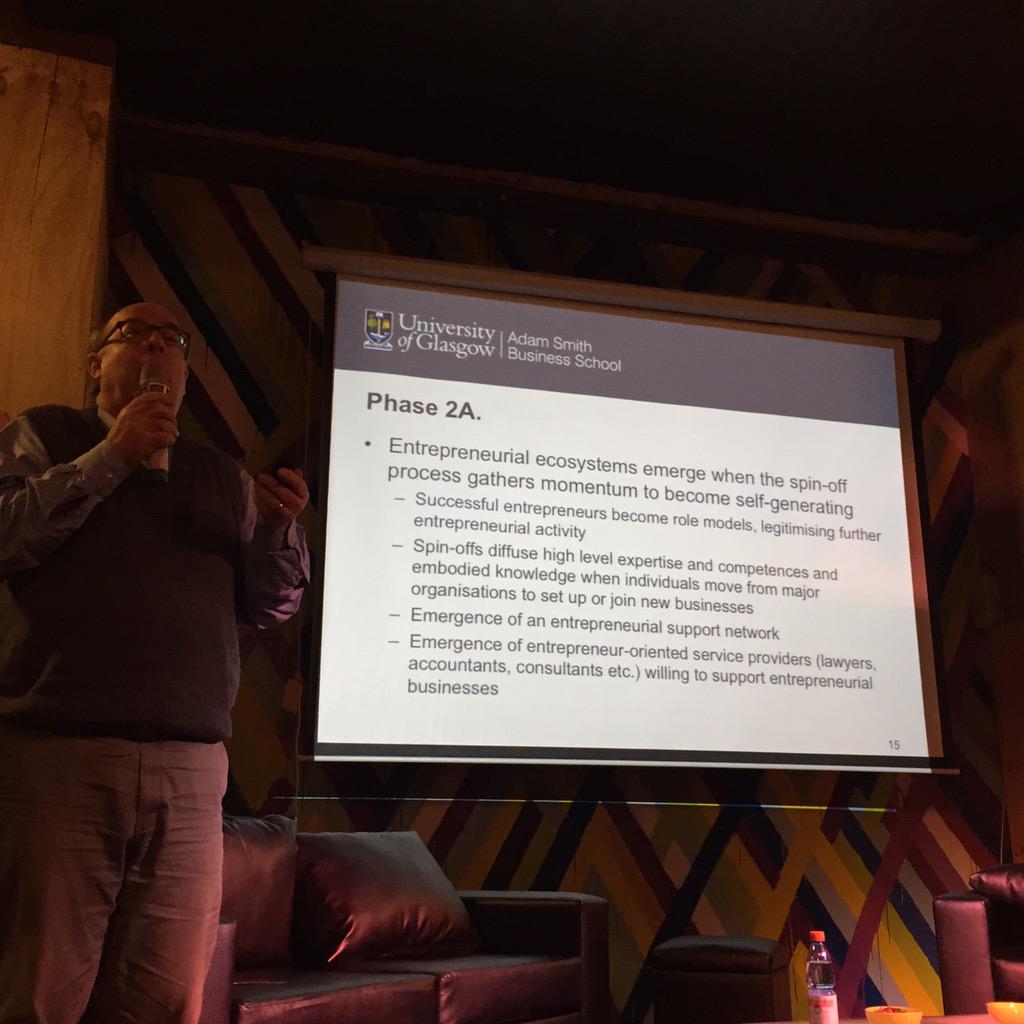 Increíble presentación!  #5STProdem <a href="/sylchebi/">Sylvia Chebi</a> <a href="/ichaquiriand/">Isabelle Chaquiriand</a>