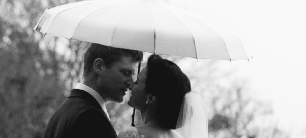 OneNear's tweet image. We hear bells! Stunning wedding photography based in #Hackney onenear.com//colinpricepho…