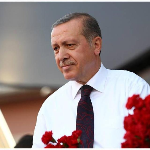 pınar uras (@canalis) on Twitter photo 