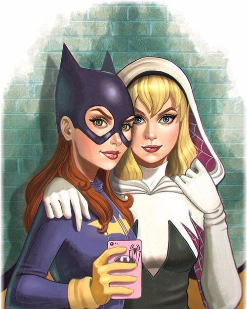 BabsBatgirl_'s tweet image. Oye @GwenStacyPls he encontrado una linda foto en mi celular.