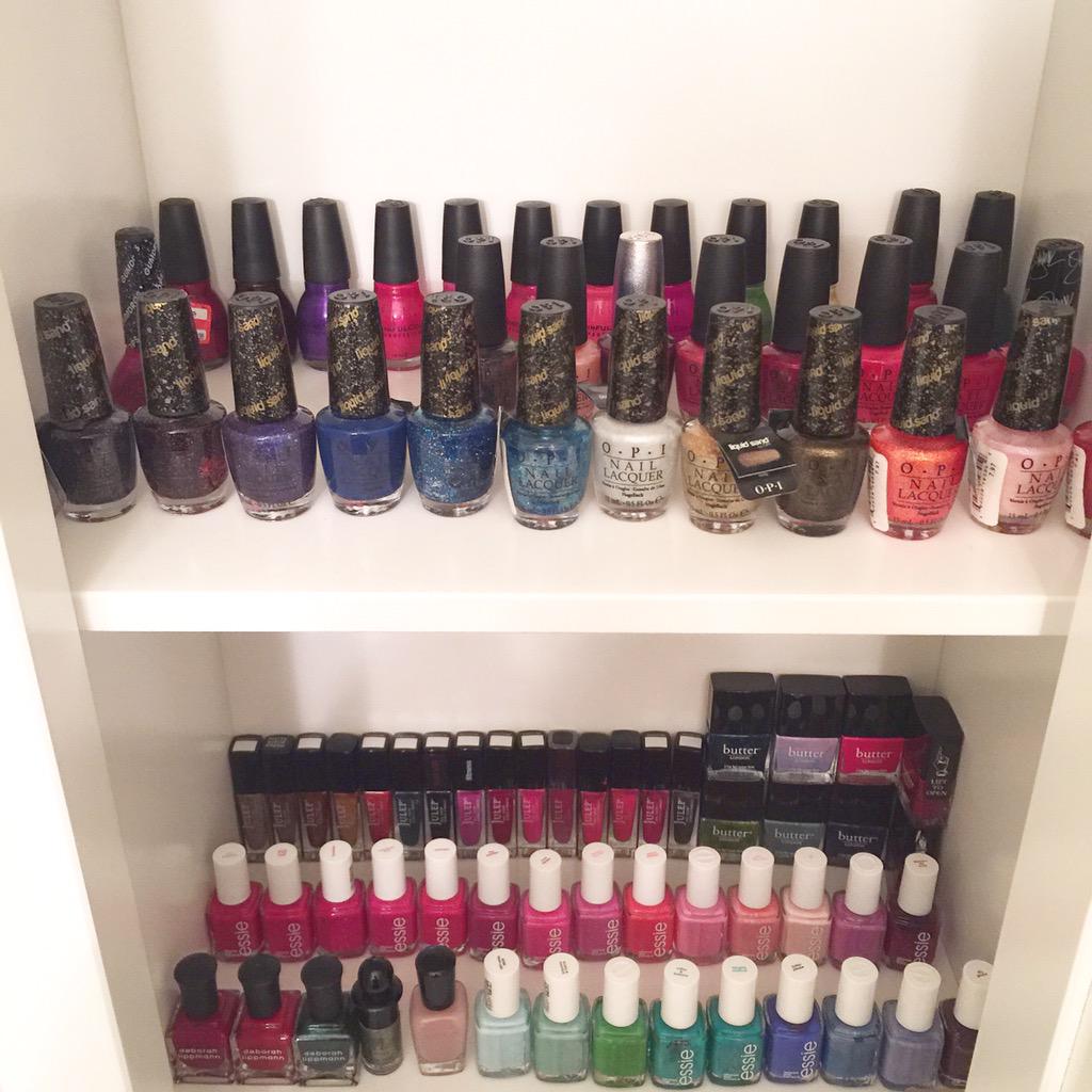 AllThingsKate's tweet image. Finally got my nail polish organized. #imighthaveaproblem 💅🏼
