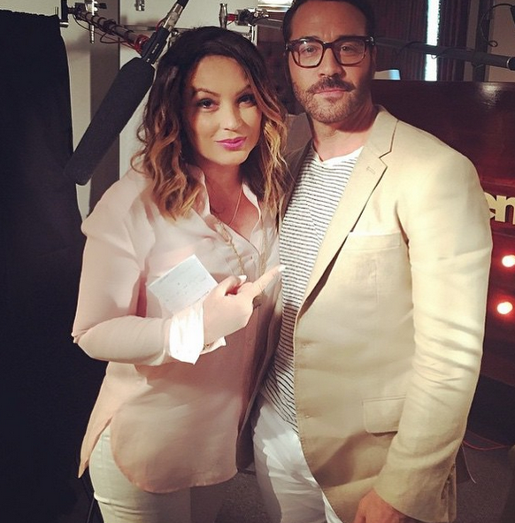 Power1051's tweet photo. The girl @angiemartinez picked up #AriGold as her new agent 💯 @jeremypiven #entourge #repost http://t.co/01UPqXHNBB