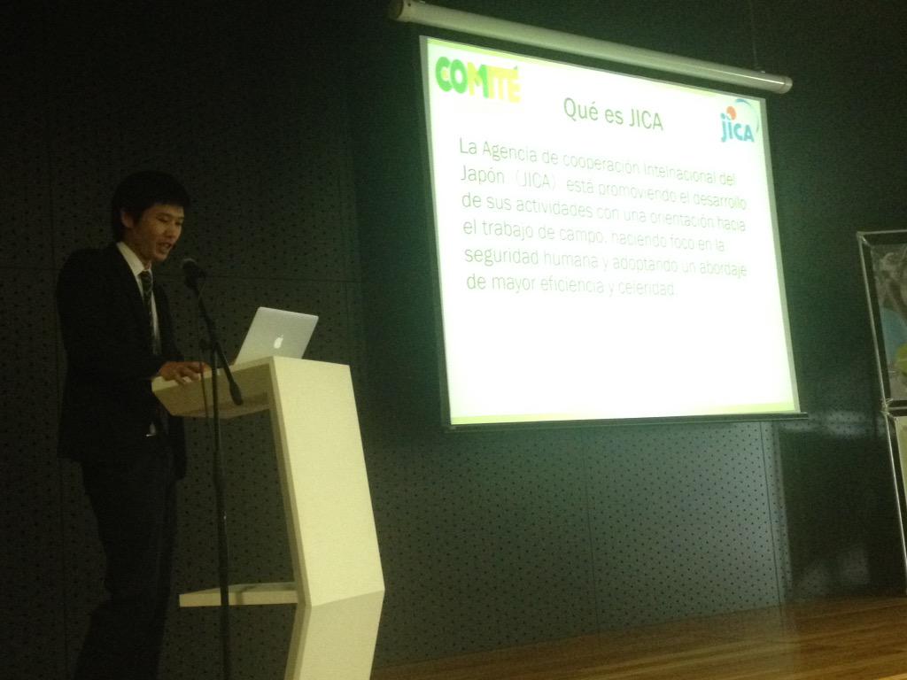elqueasillega's tweet photo. Habla Shintaro Tottori. Gratitud con JICA y el pueblo japonés  #SimposioElComite http://t.co/LqVVwehlj9